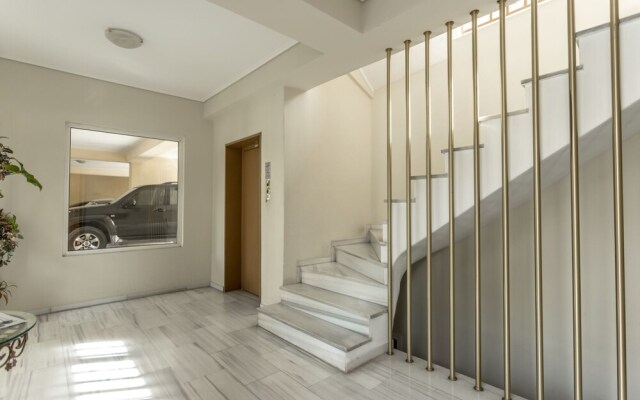 Elegant And Comfortable 4th Floor