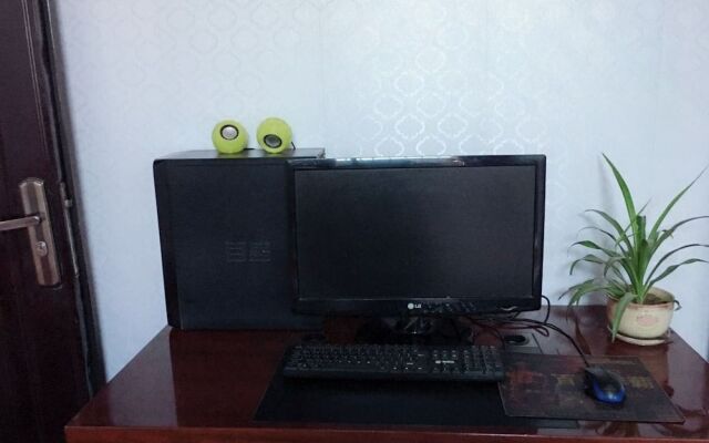 Huayang Guesthouse