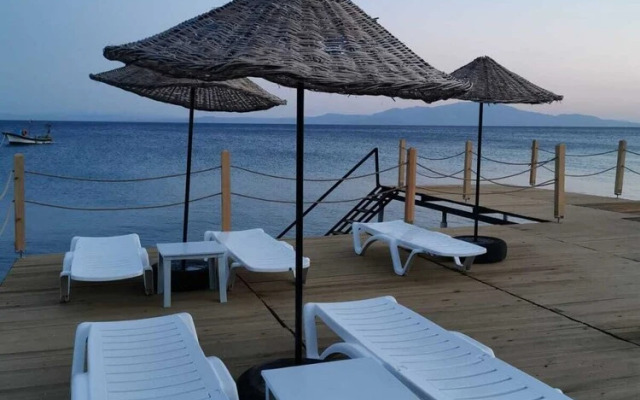 Assos Livza Butik & Apart Otel