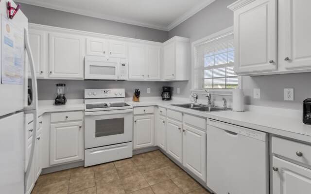 Havens #1832 2 Bedroom Condo by Redawning