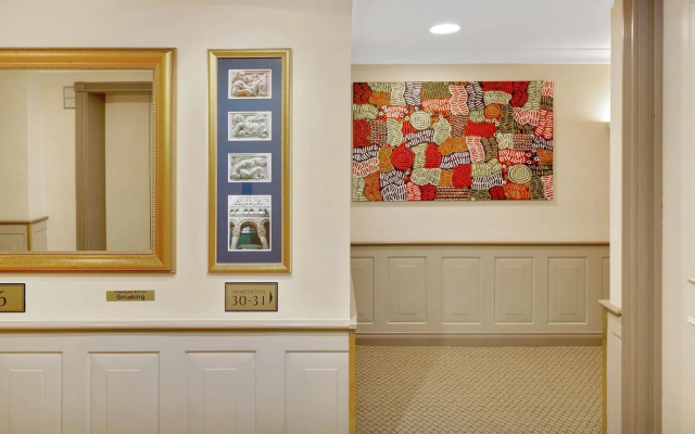 The Manor Apartment Hotel