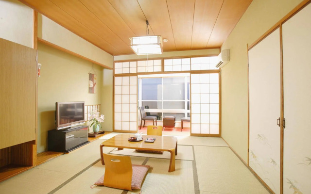 Motoyu Ryusenkaku