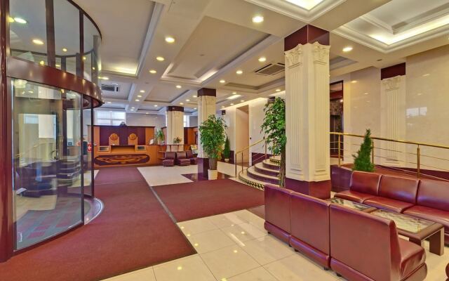 Warsaw Hotel