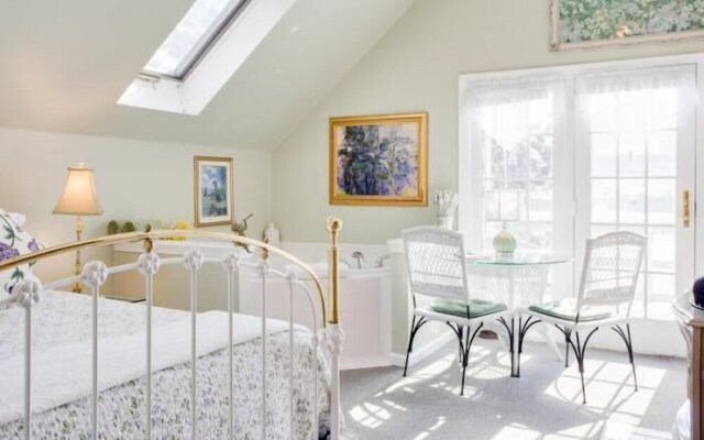 The Inn At Twin Linden