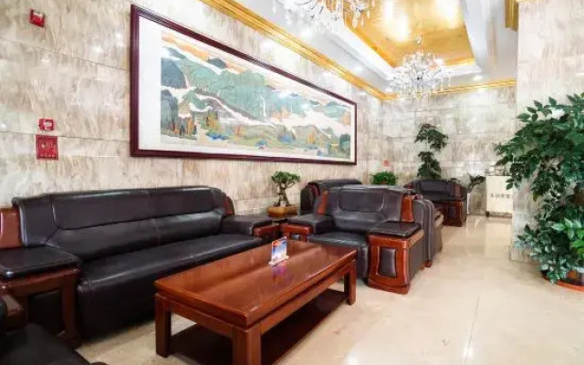 Tian Run Jin Zuo Hotel