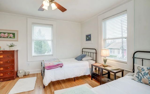 Rossville Home Near Downtown & Lookout Mountain!