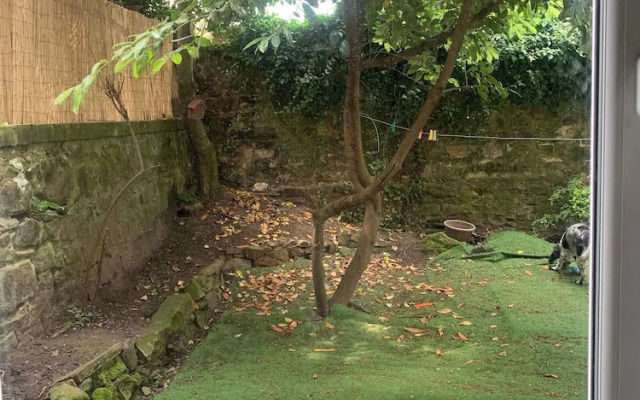 Edinburgh City Escape - Large 1 Bedroom Apartment