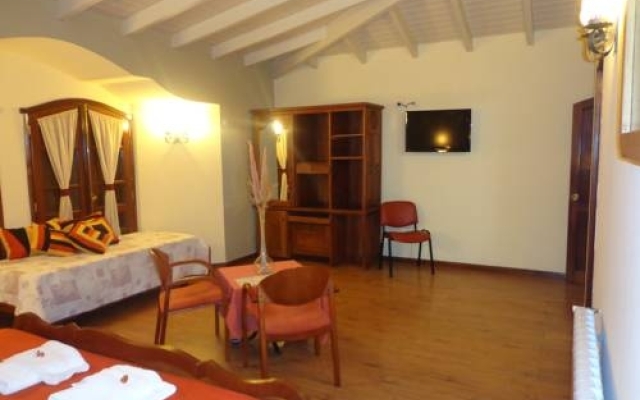Aligio Beach Hotel