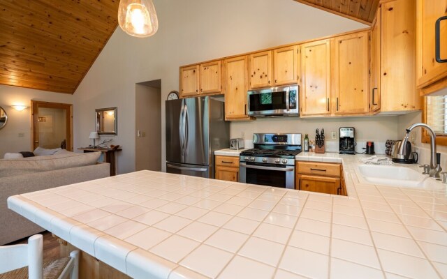 Sierra Haven by Tahoe Mountain Properties