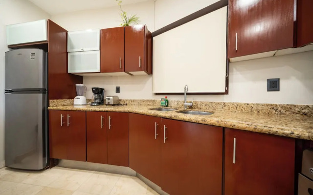 Beachfront Ocean View Penthouse Surf 408