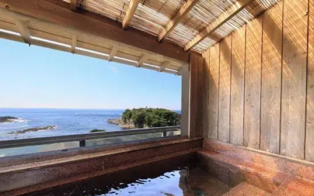 Ocean View Hiromi SPA Hotel