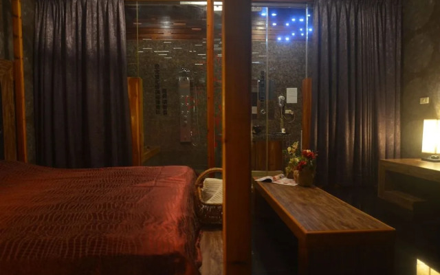Moonlight Hall
