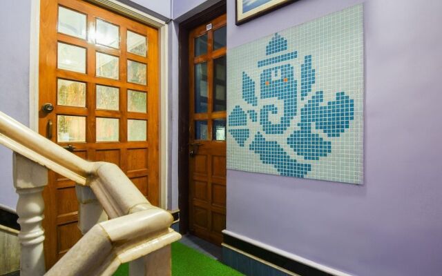 OYO 13092 Comfort Inn