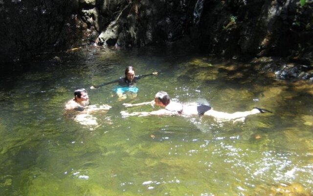 Aunchaleena Beach Front Resort