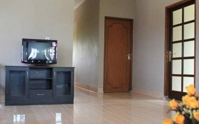 Dago Guest House - Kampung Padi