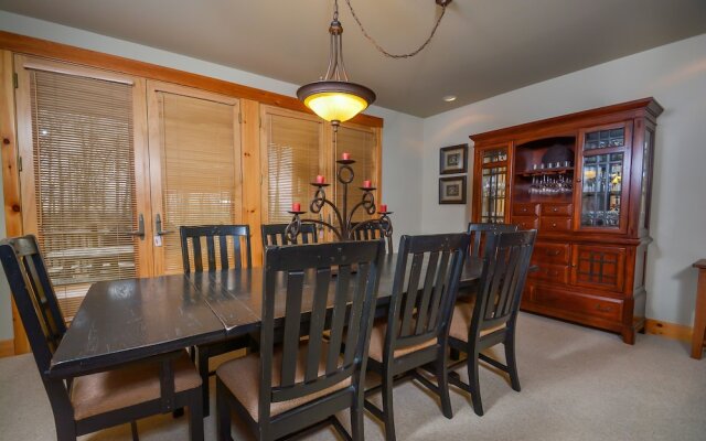 Kendall Camp 4 Bedroom Townhome