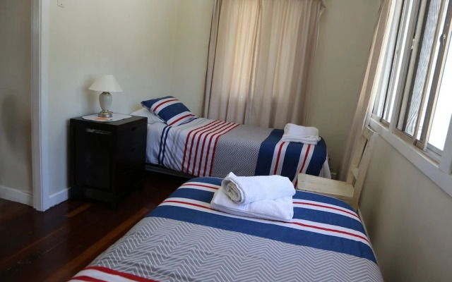 Sailor's Rest Holiday House