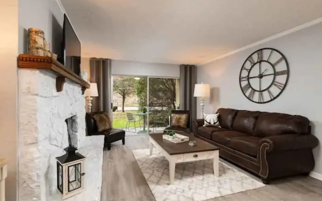Newly Renovated Modern Deco Pool Fireplace