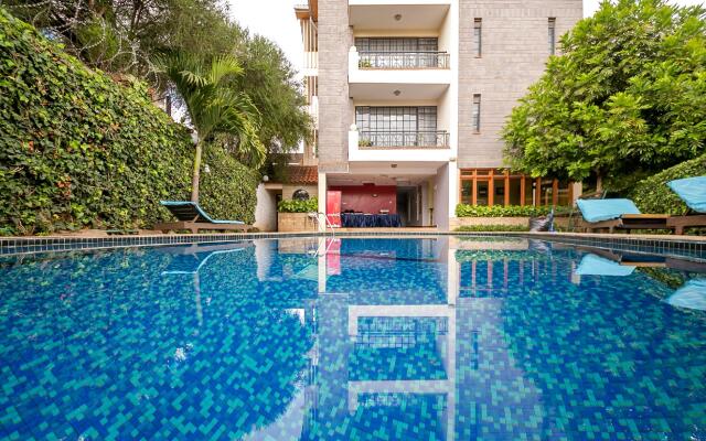 Meltonia Luxury Suites