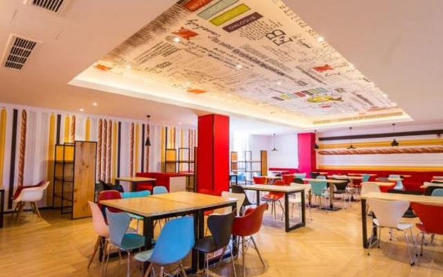 ibis Wenzhou University Hotel