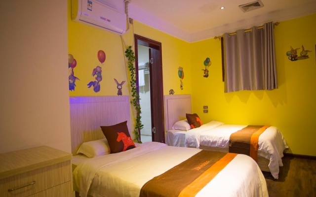 Jun Hotel Guizhou Guiyang Yunyan District Penshuichi Business Center Metro Station – Guest Rooms – Guiyang