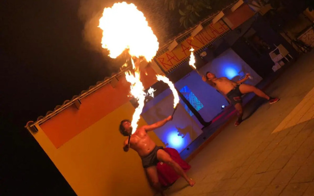 Racar Hotel & Resort