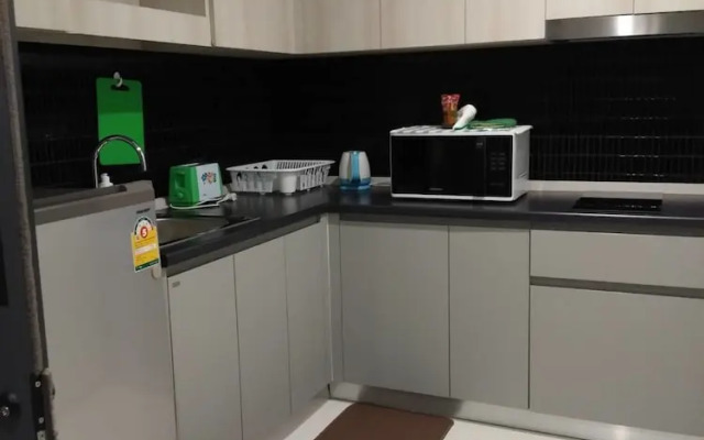 Apartment at Punnawithi BTS