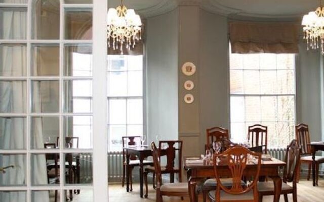 The Townhouse Hotel