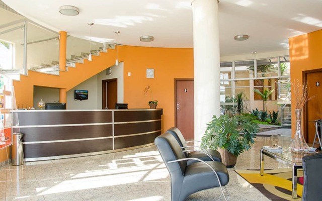 Ferian Plaza Hotel