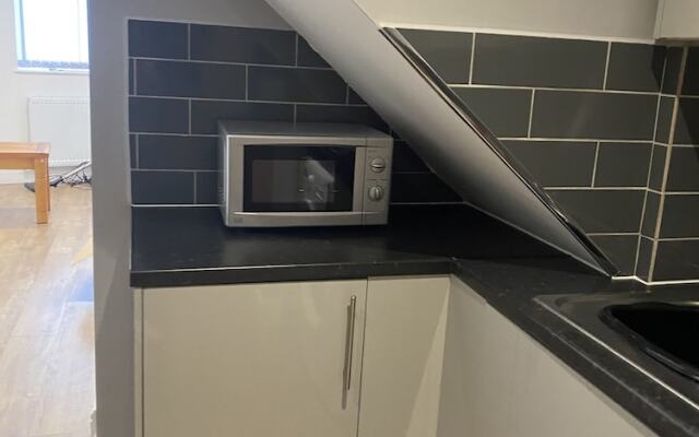 Large 3 bed House Sleep 10 Anfield Liverpool