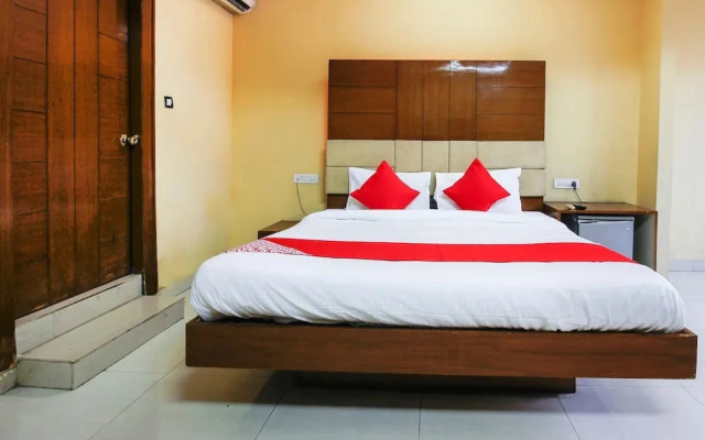 Dera Guest House by OYO