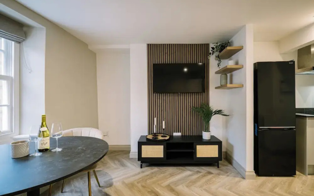 Sun St Apartment 2