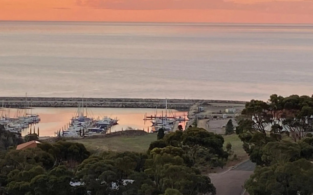 Wirrina Cove Apartment