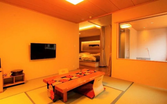 Hakone Hoshi No Akari