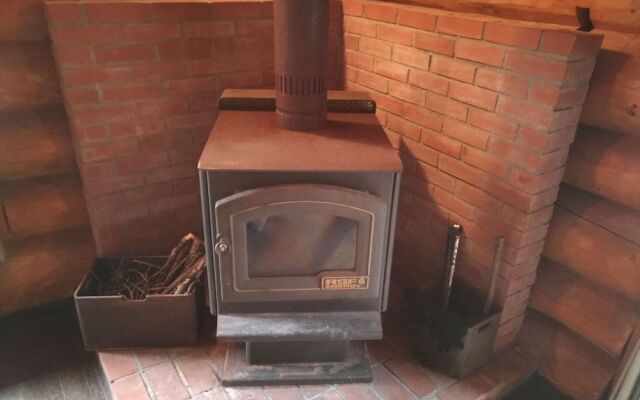 Log cabin rental & Finland Sauna Step House