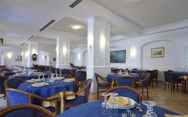 Hotel Settebello