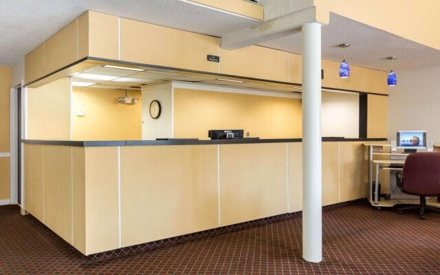 Rodeway Inn Emporia Inn