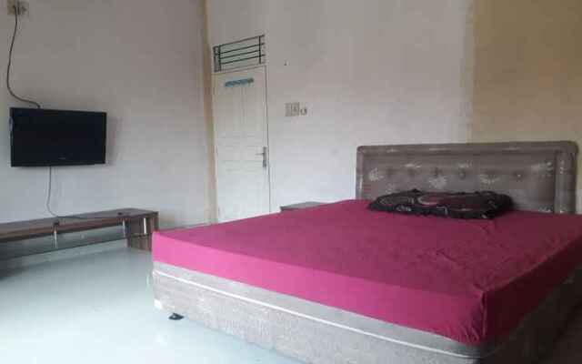Casa De Supriyadi by Oyo Rooms