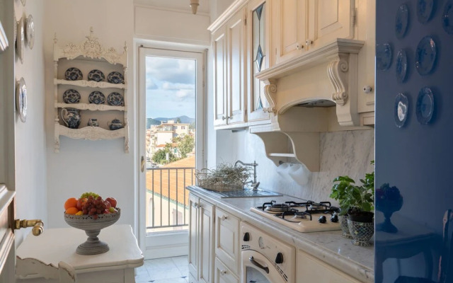 Pieds Dans Leau Riva Ligure