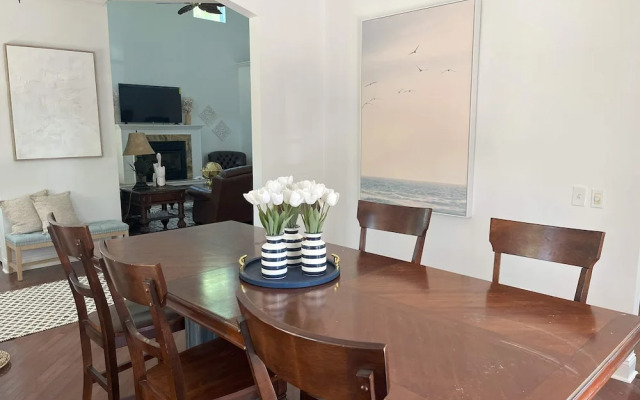 Aqua Dream Home for 11