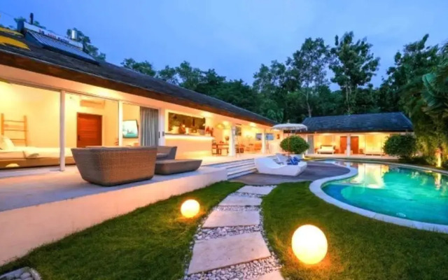 Mateo Villa Bingin by ABM