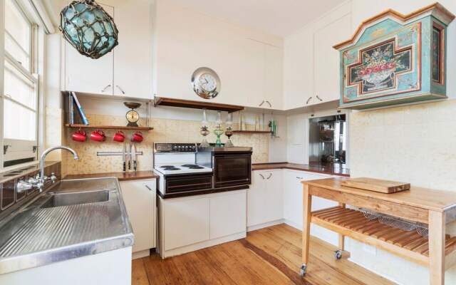 Mornington Bayside Pearl