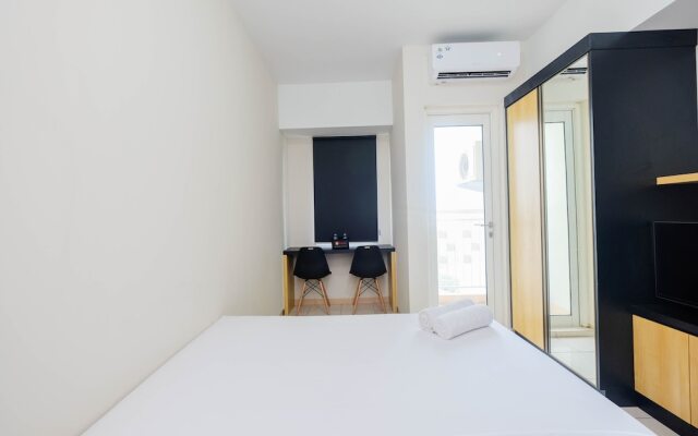 Comfortable Springlake Summarecon Studio Apartment near Mall