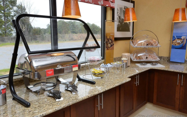 Hampton Inn Fayetteville Fort Bragg