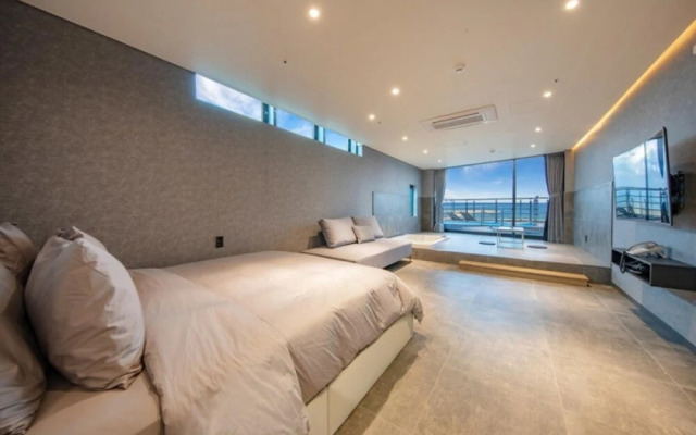 W spa pool villa A