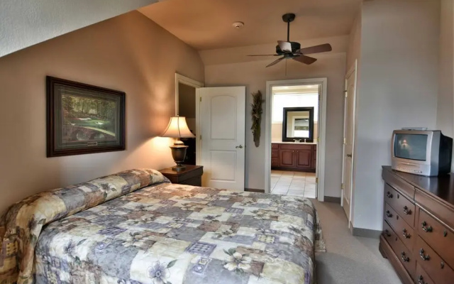 Unit 317 Tagalong Condo 3 Bedroom Condo by RedAwning