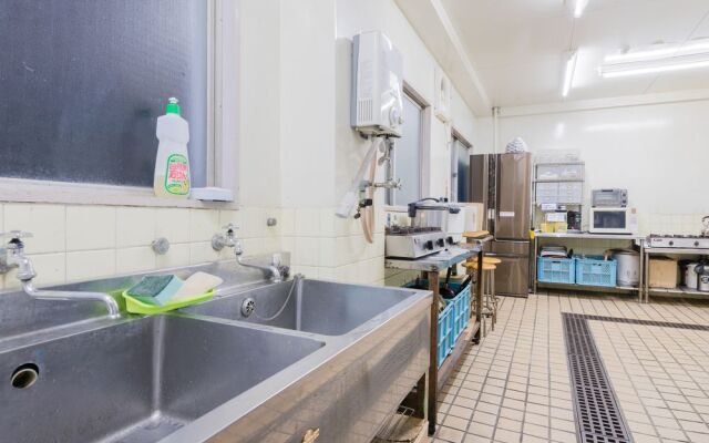 Kobe Student Youth Center - Hostel