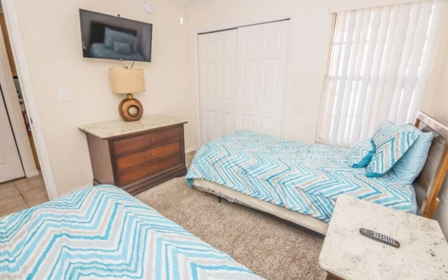 Jerry's Royal Palm Bay Condo
