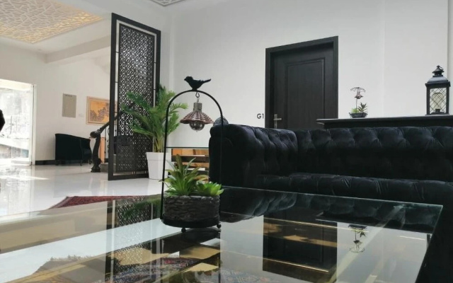 Down Town Residency