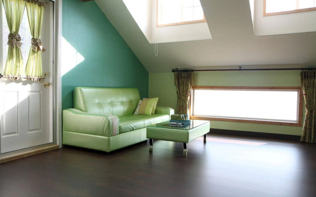 Hongcheon Happy Forest Pension (Group Pension)